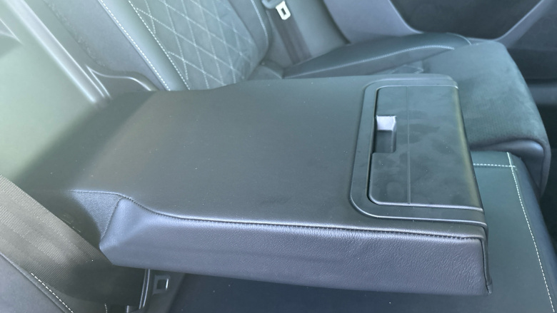 Skoda Superb 2.0 TDI CR Sport Line Plus 5dr DSG Diesel Hatchback